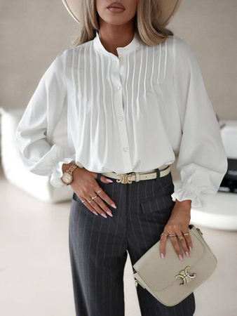 Biała koszula damska z zaszewkami i marszczeniem przy rękawie SIMPLY ELEGANCE.