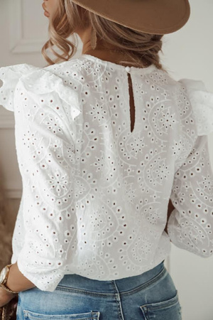 Biała bluzka ażurowa w delikatne wzory z falbanką, white
