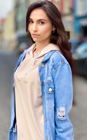 Kurtka,długa katana, niebieska JEANS MISS zdobiona przetarciami