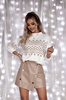 Biały sweter damski w świątecznym beżowym wzorze XANA CHRISTMAS