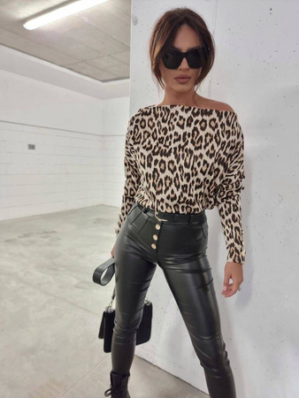 Elastyczna dopasowana bluzka damska w cętki BY ME ELEGANCE