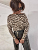 Elastyczna dopasowana bluzka damska w cętki BY ME ELEGANCE