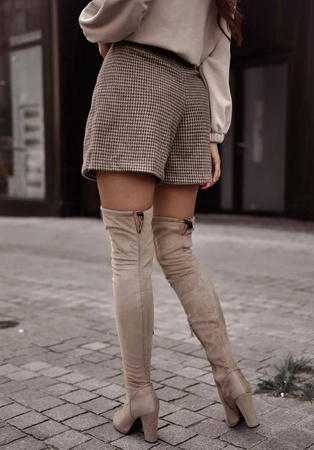 Brązowo-beżowe szorty damskie spódnico-spodenki w pepitkę ALINA