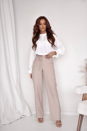 Biała bluzka damska z ozdobną koronką BOHO STYLE