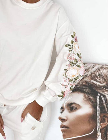 Bluza LUISE FLOWERS w kolorze białym w przepiękne kwiatowe wzory, PREMIUM