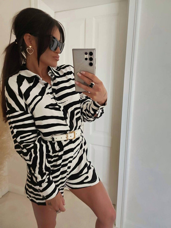 Biało-czarny komplet damski ZEBRA koszula i spodenki BY ME GLOW