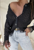 Czarny ażurowy sweter damski zapinany na guziki COCO