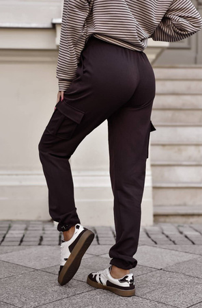 Brązowe spodnie damskie typu jogger GOYA