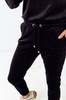 Czarny welurowy komplet dresowy damski ze złotym logo VELSATINO