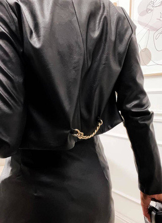 Czarny krótki żakiet damski narzutka z imitacji skóry JOL-ROCK