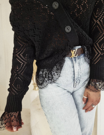 Czarny ażurowy sweter damski zapinany na guziki COCO