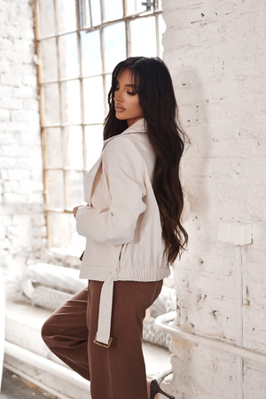 Ecru krótka kurtka damska ALEX