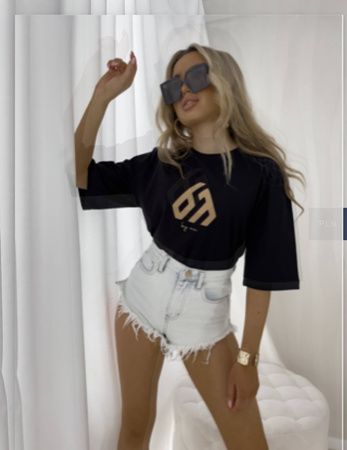 Czarny T-shirt damski z krótkim rękawem BY ME