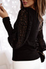 Czarny sweter damski z ażurowymi rękawami LACE MEET