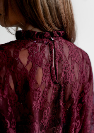 Bordowa koronkowa bluzka damska FEMME