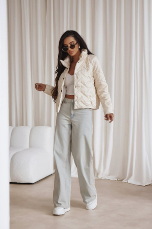 Śmietankowa krótka kurtka damska ELENA