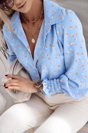 Błękitna koszula damska w grochy ze ściągaczami przy rękawach EGG FIESTA