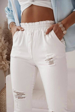 Białe spodnie damskie na gumce i z przetarciami DAILY JEANS