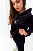 Czarny welurowy komplet dresowy damski ze złotym logo VELSATINO