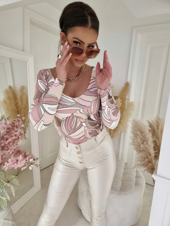 Kolorowa elastyczna dopasowana bluzka damska w pastelowe liście VENEZIA