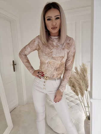 Beżowa marmurkowa dopasowana bluzka damska z półgolfem MARMURE COPY.