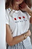 Biały T-shirt damski z ozdobną różą RED ROSESS