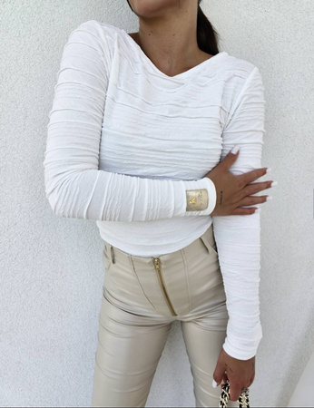 Biała elastyczna dopasowana bluzka damska NELLY