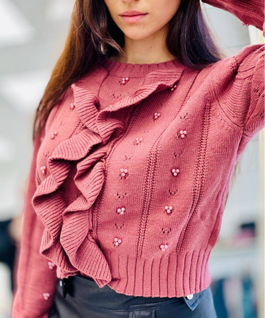 Bordowy sweterek damski z ozdobnym dekoltem i z perełkami MAROON AND PEARL