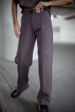 Czekoladowy komplet damski, bluzka i spodnie SELF LOVE