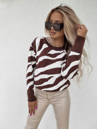 Biało-brązowy sweter damski z motywem zebry z dodatkiem kaszmiru ZEBRA STYLE