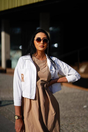 Biała krótka luźna katana damska R STYLE