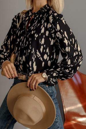 Czarna koszula damska w beżowy print z marszczonym kołnierzykiem BEAUTY ADA.