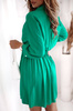 Zielona sukienka damska ze ściągaczem w talii SWEETY CASUAL