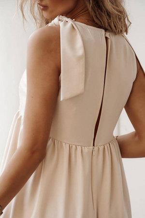 Beżowa krótka sukienka damska z wiązaniem na ramionach BELLA