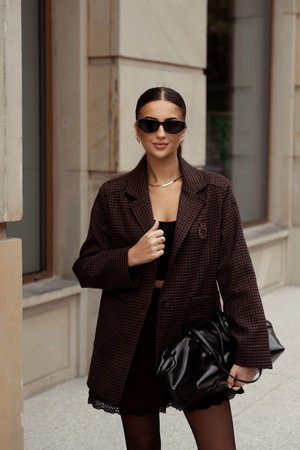 Brązowy żakiet damski w pepitke XANA AUTUMN