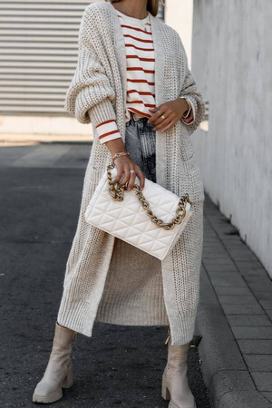 Beżowy długi kardigan damski z grubym splotem i kieszeniami SIMPLY WOOL