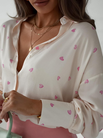Śmietankowa luźna koszula damska w ozdobne serduszka SIMPLY