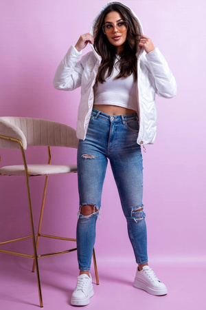 Biała krótka kurtka damska z kapturem MONICA