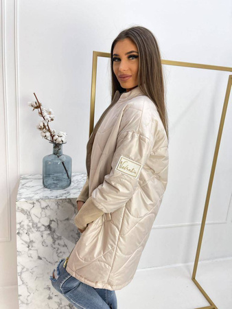 Beżowa długa pikowana kurtka damska zapinana na zamek ze stójką VANESSA