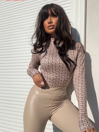 Beżowa dopasowana bluzka damska By Me SKIN