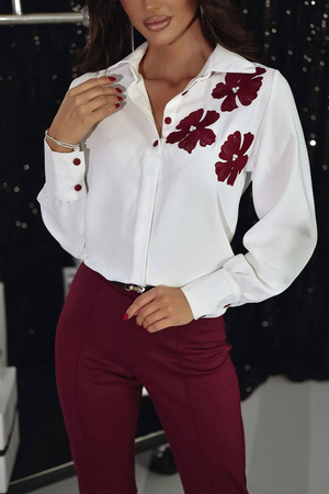 Biała klasyczna koszula damska z bordowym kwiatem MELODY