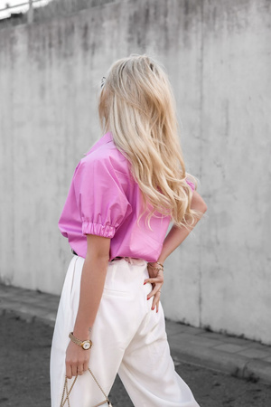 Różowa luźna koszula damska SIMPLY SPRING