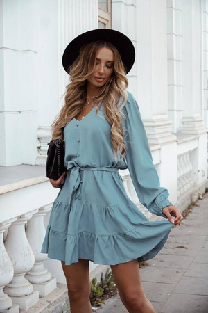 Niebieska sukienka damska z wiązaniem w talii, ozdobnymi guzikami i falbanką SAMMY