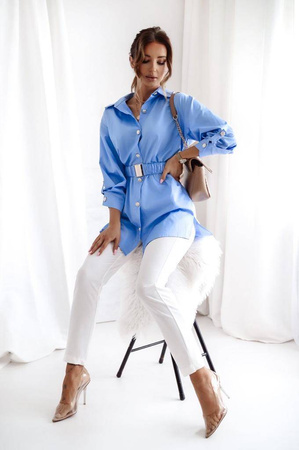 Niebieska długa koszula damska z paskiem w talii VAMOS