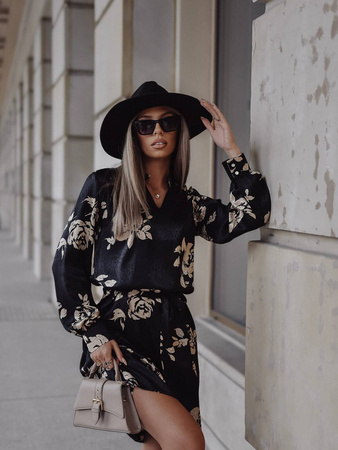 Czarna satynowa sukienka damska w kwiaty SIMPLY STYLE