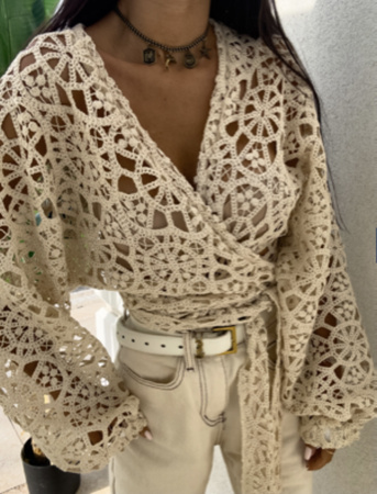 Ecru narzutka-kimono ażurowe wiązane BY ME