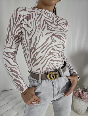Elastyczna dopasowana bluzka damska  we wzory  ZEBRA SKIN  