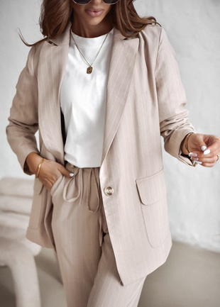 Beżowy żakiet damski w delikatne paseczki XANA BEIGE 