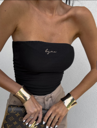 Czarny  dopasowany  top damski MAVEN   