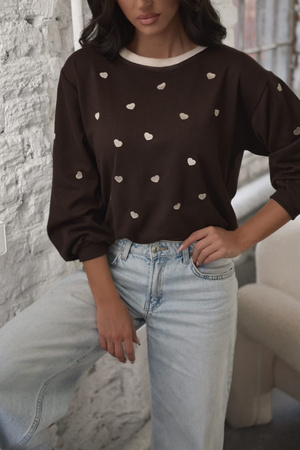 Brązowy sweter damski w serduszka   SWEET HEART    